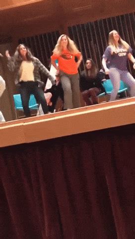 sissy twerk hypno|Twerking .